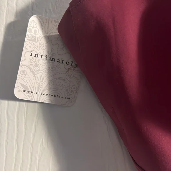 SOLD—Intimately Free People Naomi Underwire Bralette NWT Color Rose Size Small - Picture 2 of 9